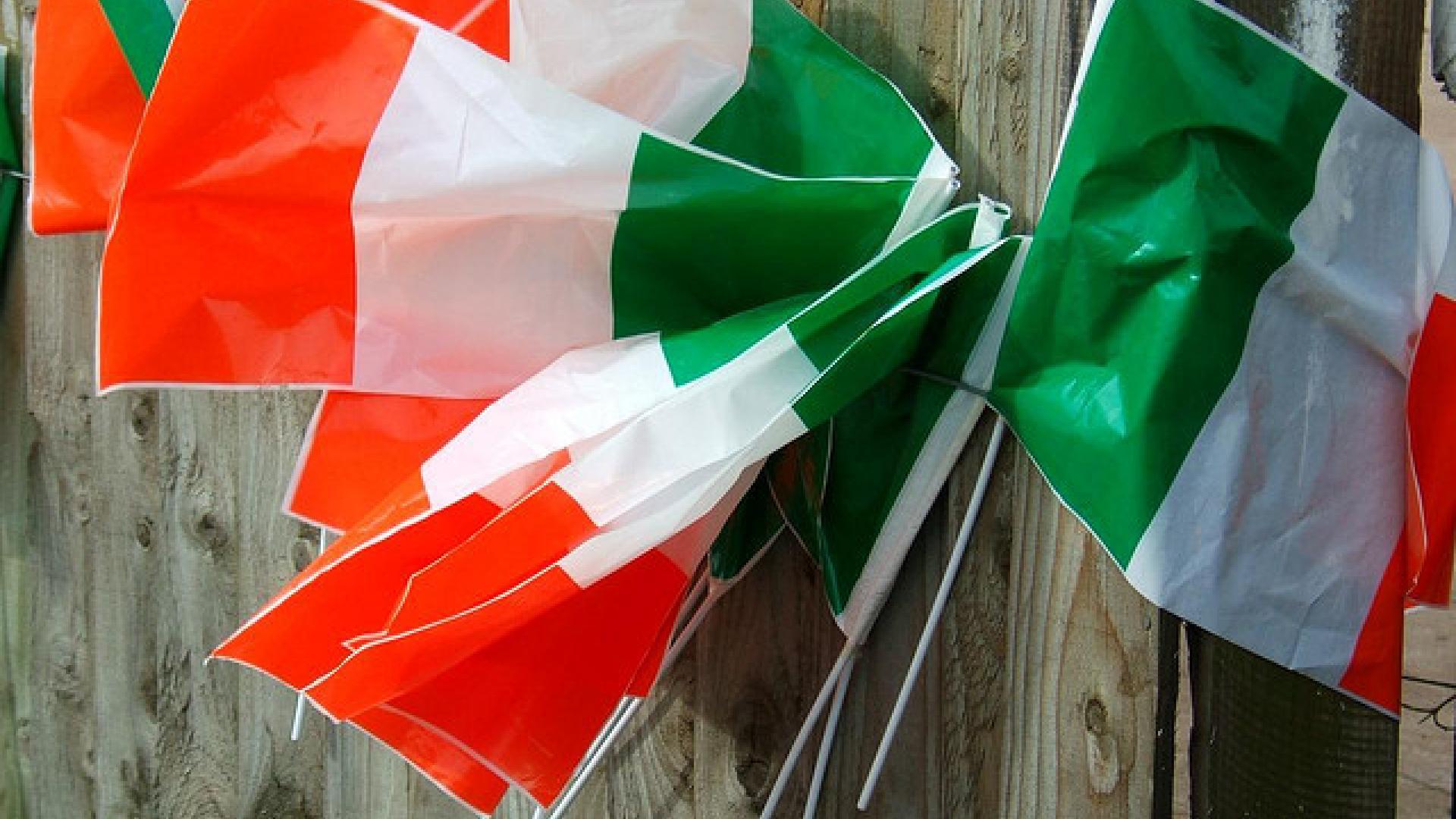 picture of Irish flag