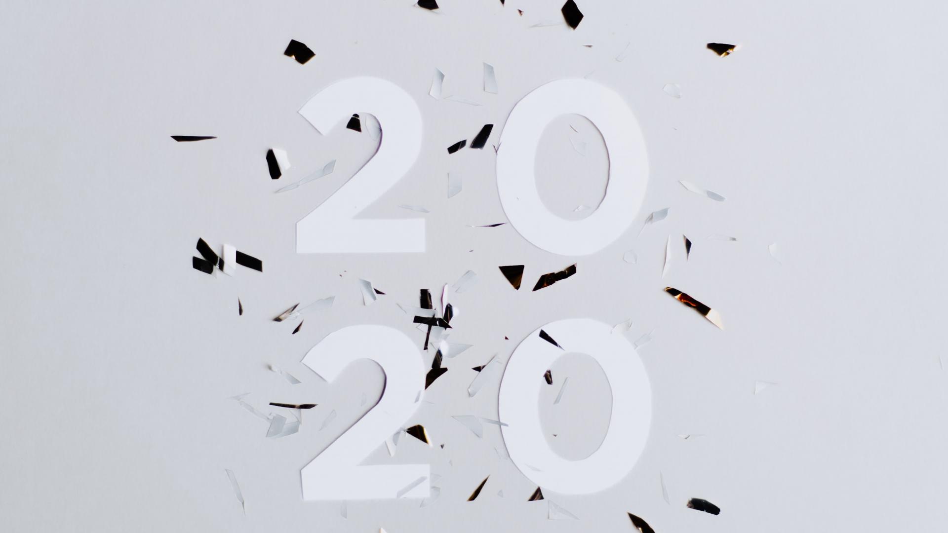 2020 cut-out text with confetti